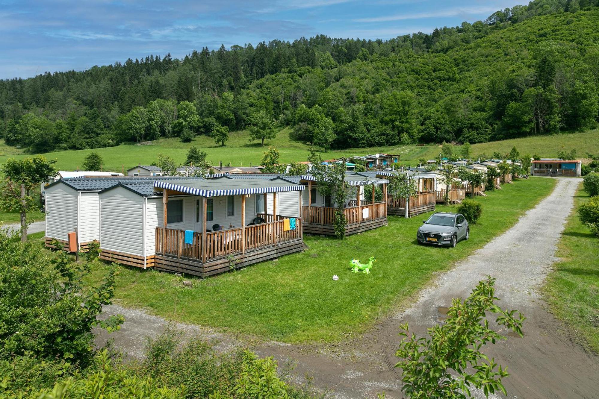 Albatross Mobile Homes On Camping Bella Austria Sankt Peter am Kammersberg Exterior photo